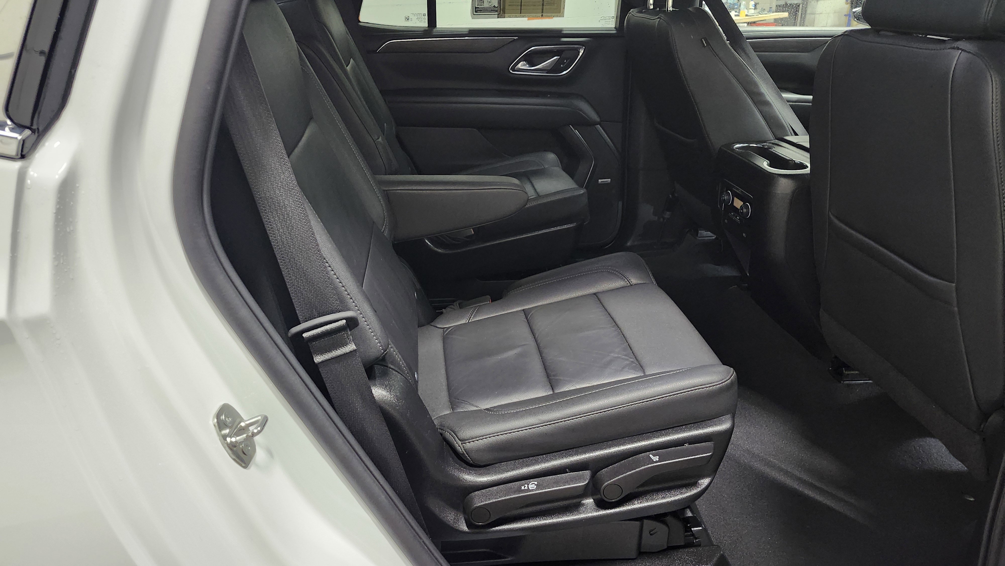 Used 2024 Chevrolet Tahoe LT image 20