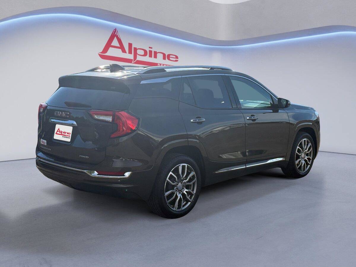 Used 2023 GMC Terrain Denali w/ LPO, Floor Liner Package AWD/4WD image 5