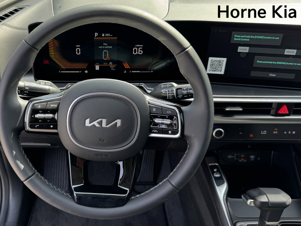 New 2025 Kia Sorento S w/ Panoramic Sunroof Package image 15