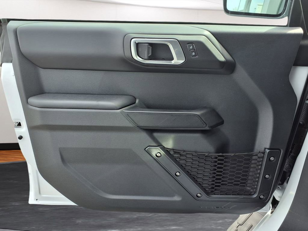 New 2026 Ford Bronco Outer Banks AWD/4WD image 16