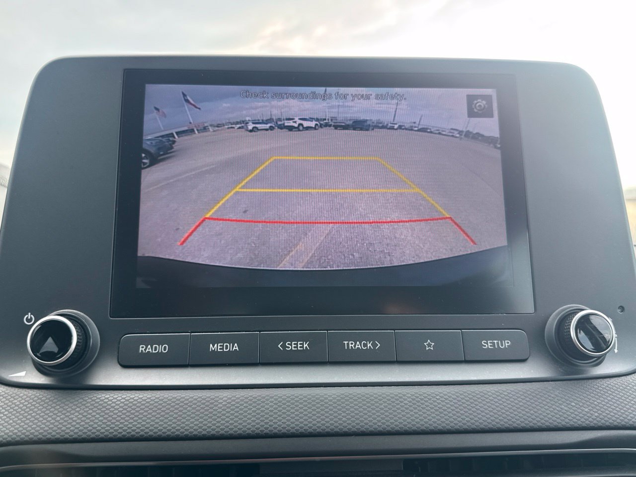 Used 2022 Hyundai Kona SE FWD image 47