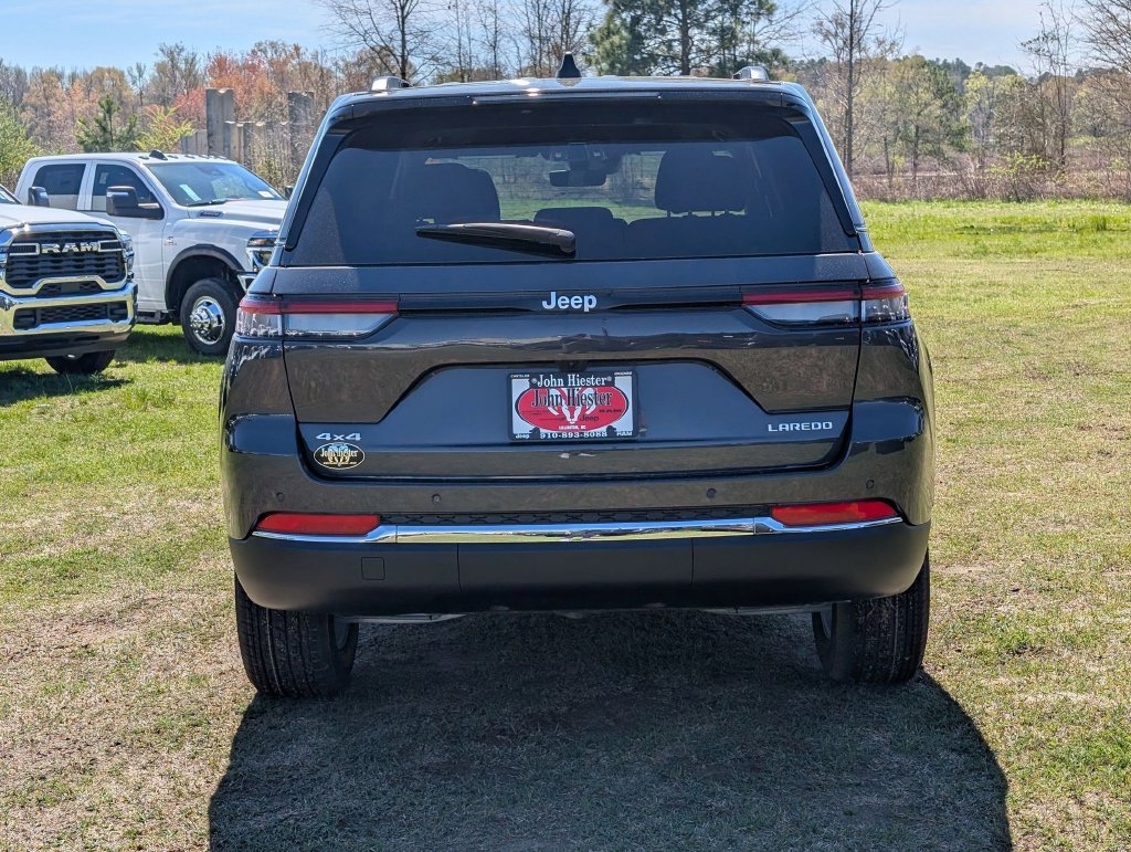 New 2026 Jeep Grand Cherokee Laredo X AWD/4WD image 6