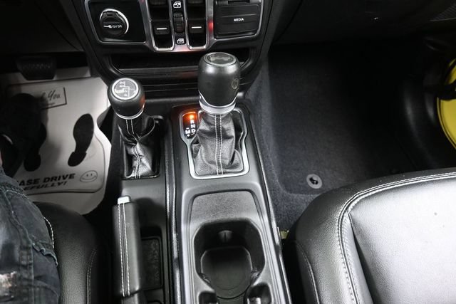 Used 2023 Jeep Wrangler Unlimited Sahara w/ LED Lighting Group AWD/4WD image 11