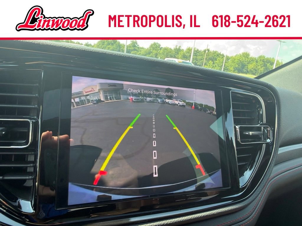 Used 2025 Dodge Durango R/T AWD/4WD image 32