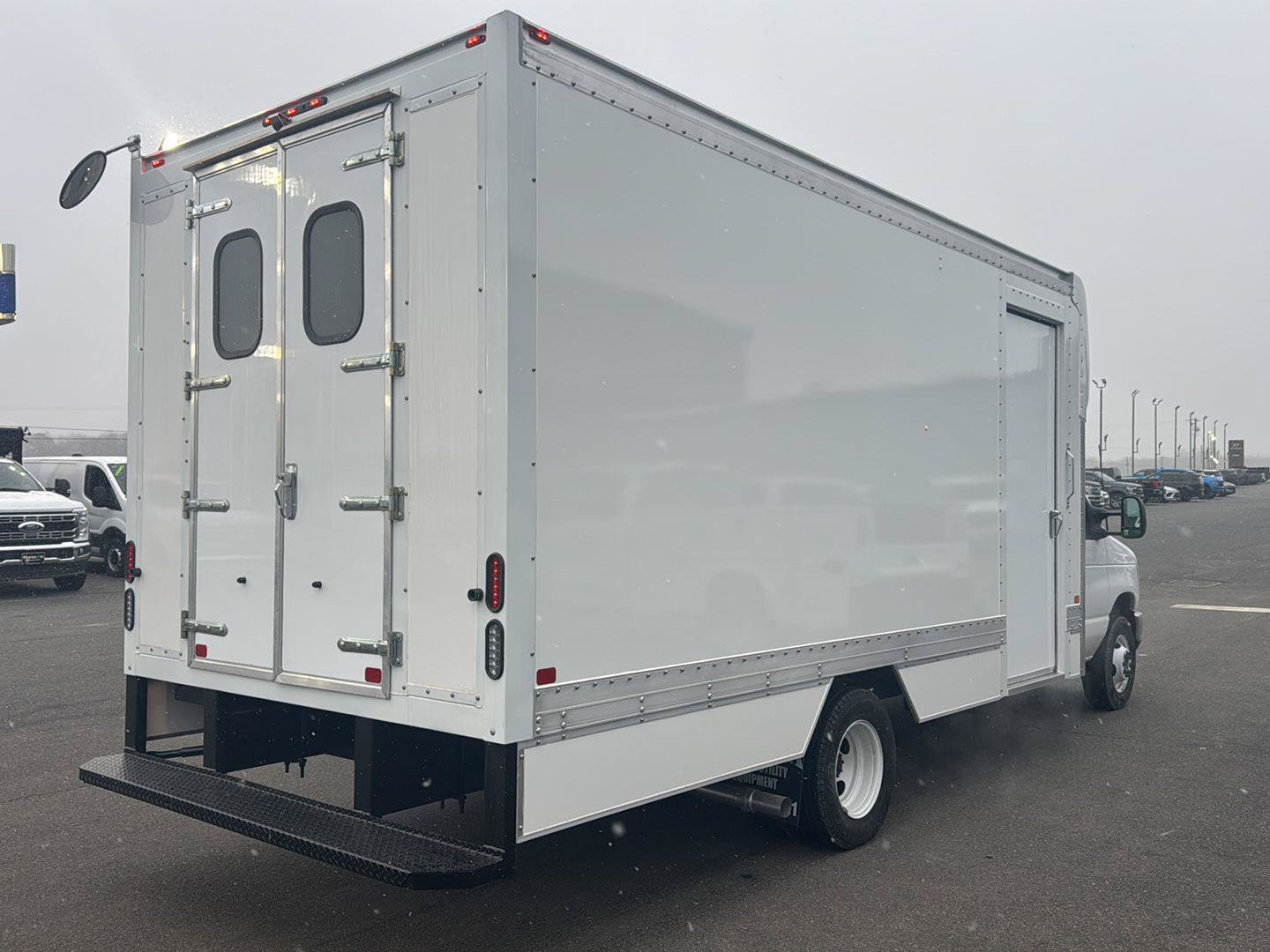 New 2026 Ford E-350 and Econoline 350 Super Duty w/ Power Equipment Group RWD image 6