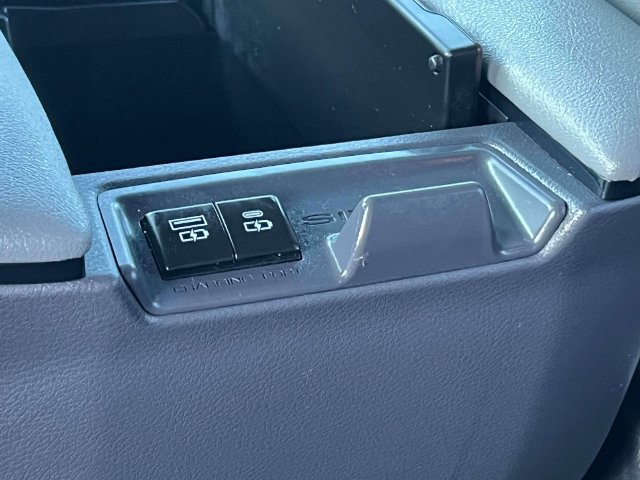 Certified 2024 Toyota Sienna XLE w/ XLE Plus Package AWD/4WD image 19