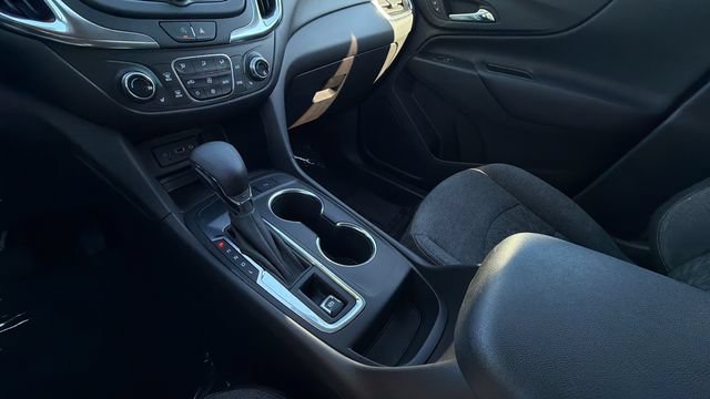 Used 2022 Chevrolet Equinox LT FWD image 14