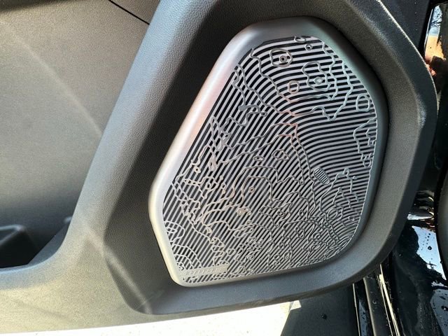 New 2025 GMC Hummer EV 2X image 14