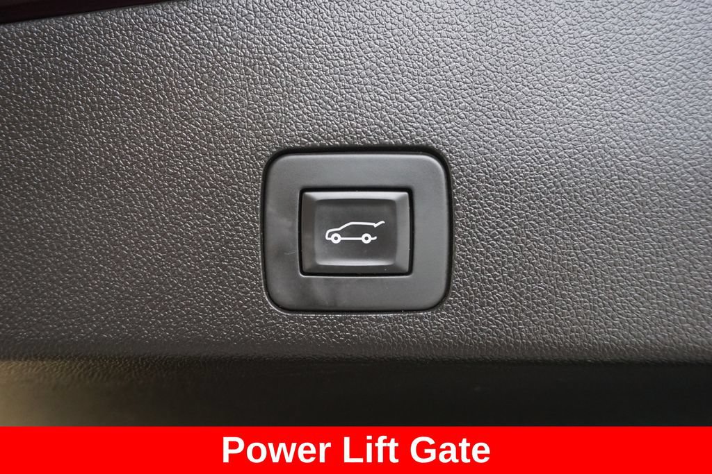 Used 2021 Buick Encore GX Essence AWD/4WD image 19