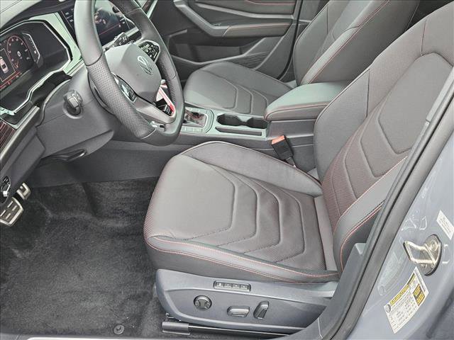 Used 2023 Volkswagen Jetta GLI Autobahn image 10