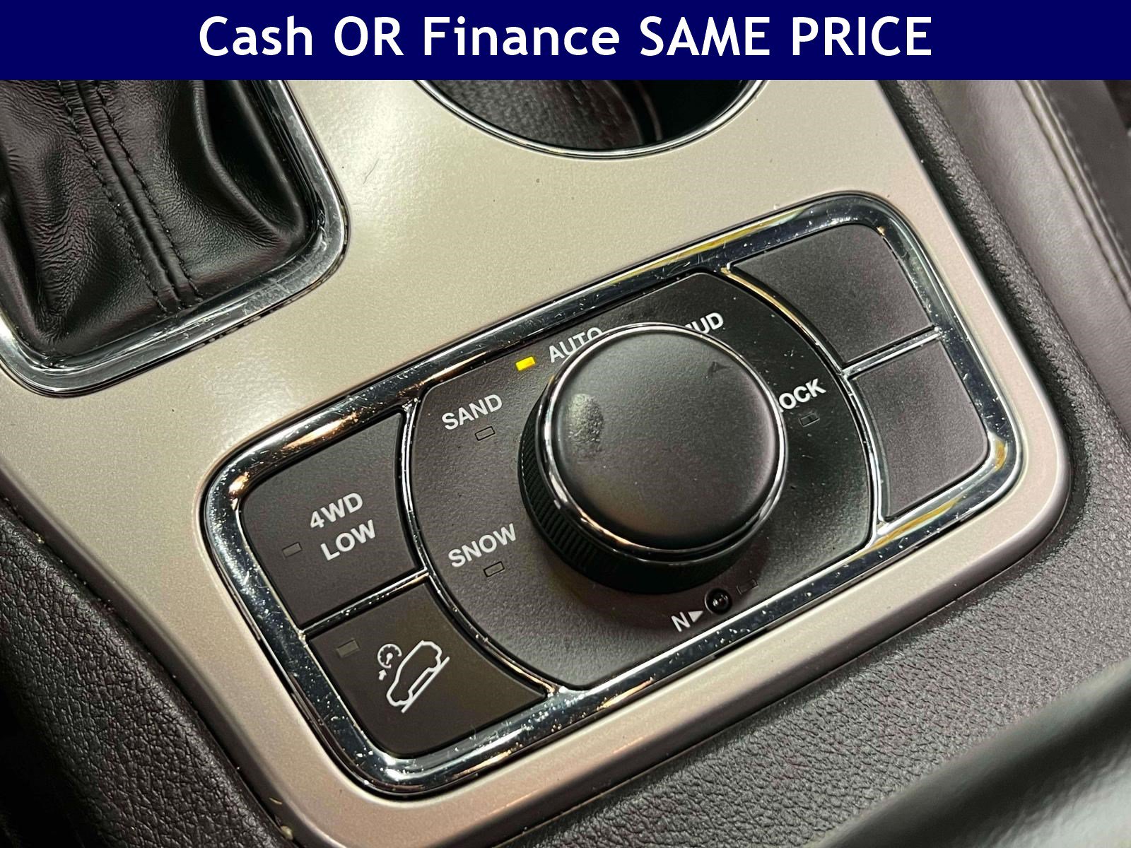 Certified 2021 Jeep Grand Cherokee Limited w/ Premium Lighting Group AWD/4WD image 29