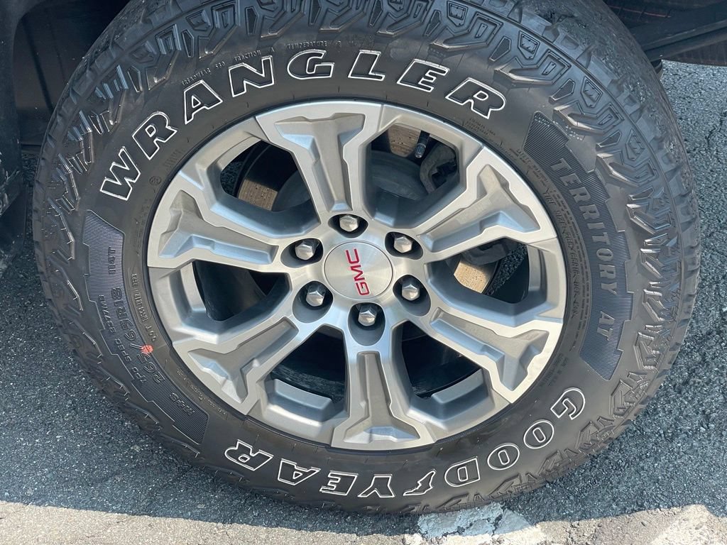Used 2024 GMC Sierra 1500 SLE w/ Preferred Package AWD/4WD image 31