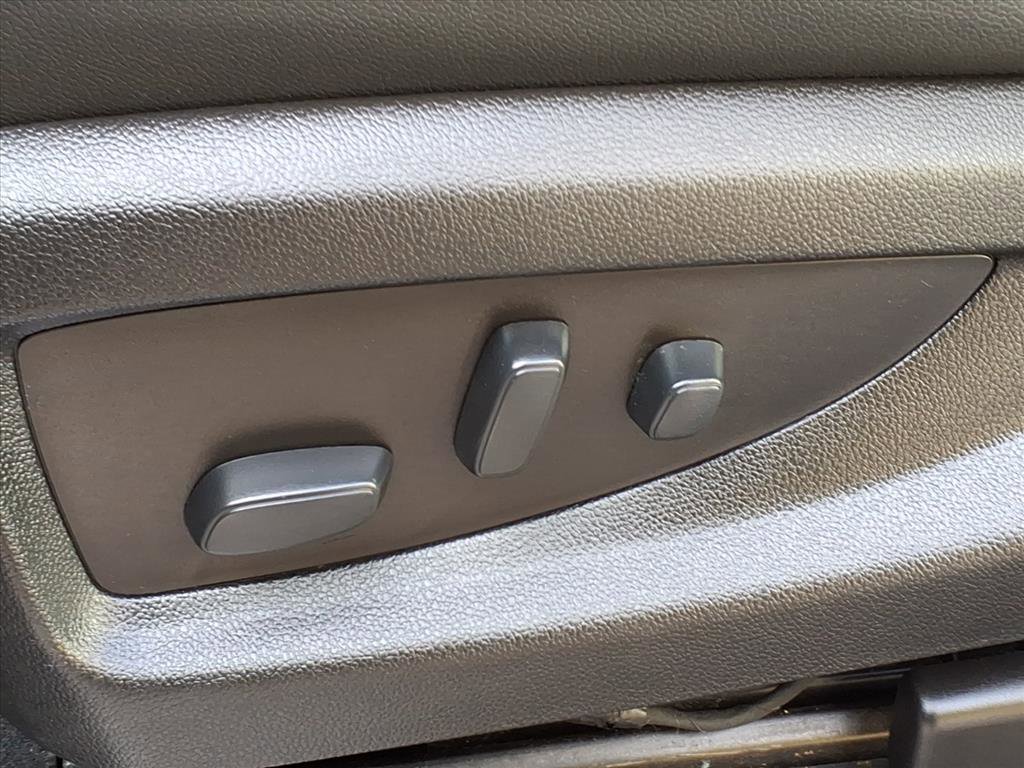 Used 2019 Chevrolet Tahoe LT image 8