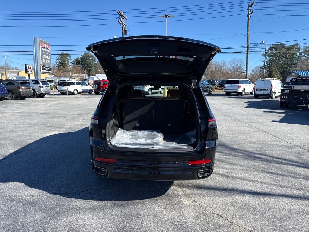 New 2025 Jeep Grand Cherokee L Summit w/ Obsidian Package image 26
