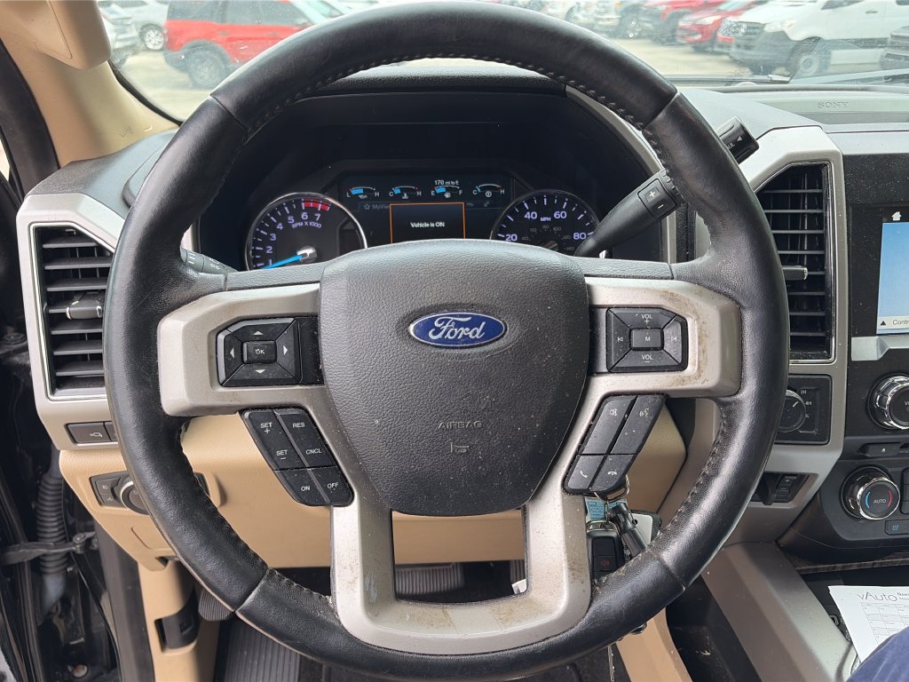 Certified 2018 Ford F250 Lariat w/ Lariat Value Package AWD/4WD image 17