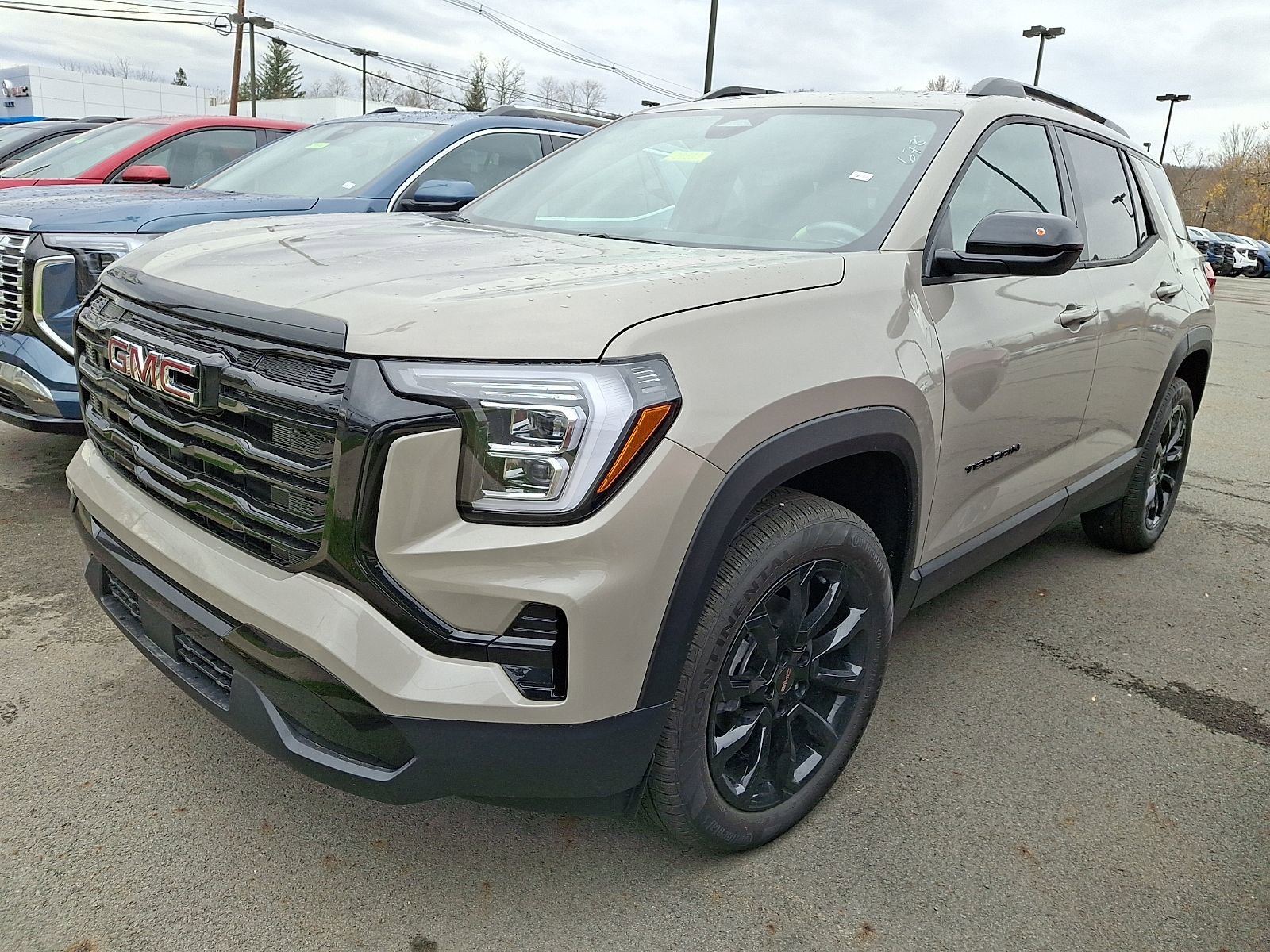 New 2026 GMC Terrain Elevation w/ Elevation Premium Package AWD/4WD image 3