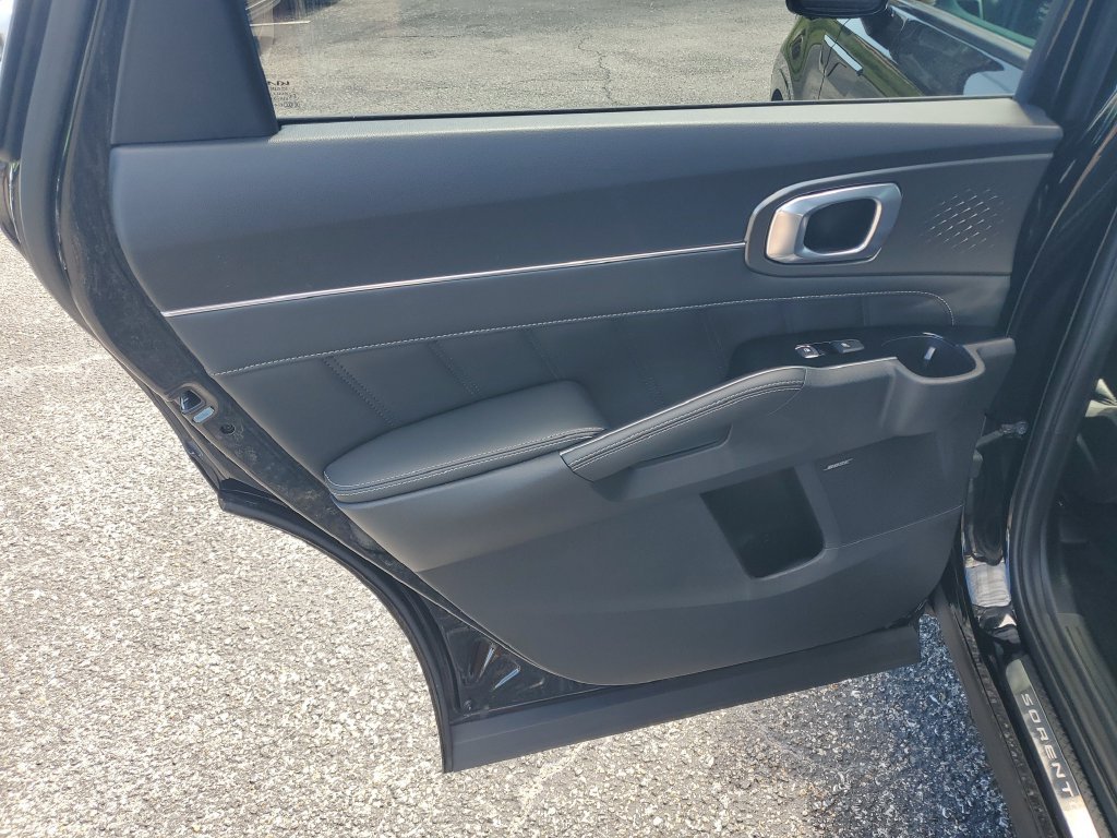 Used 2022 Kia Sorento SX FWD image 27