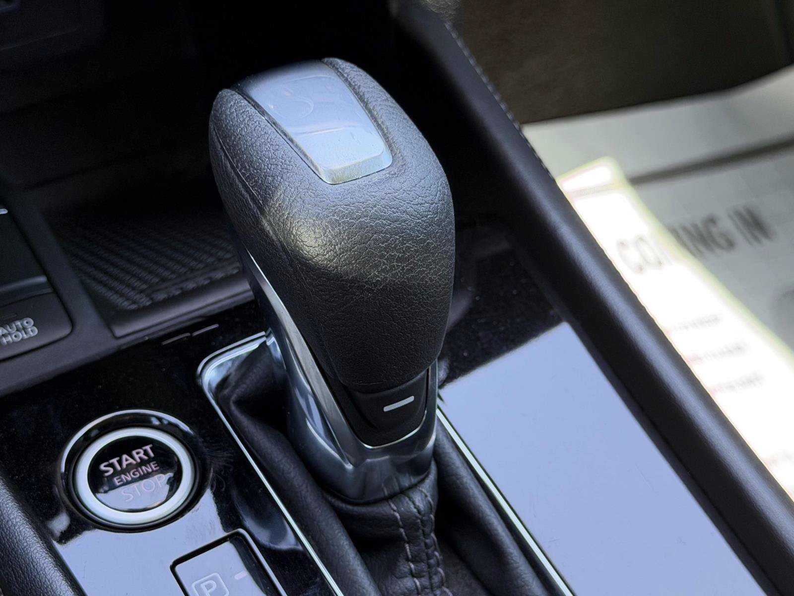 Used 2024 Nissan Kicks SV FWD image 28