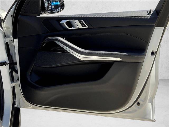 Used 2020 BMW X5 sDrive40i w/ Premium Package RWD image 15