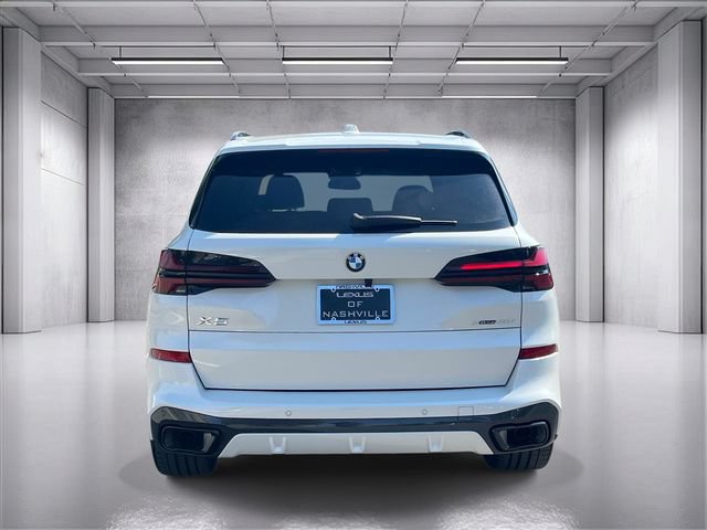 Used 2025 BMW X5 xDrive40i w/ Executive Package AWD/4WD image 4