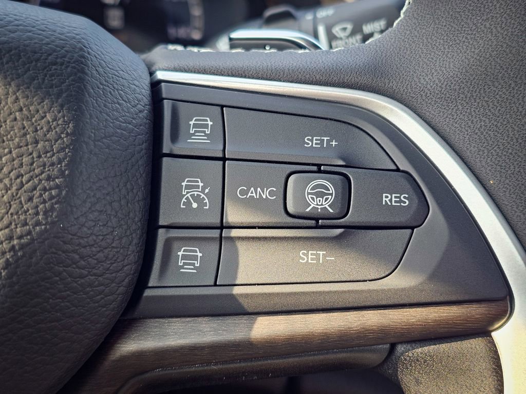 New 2026 Jeep Grand Cherokee Laredo image 20