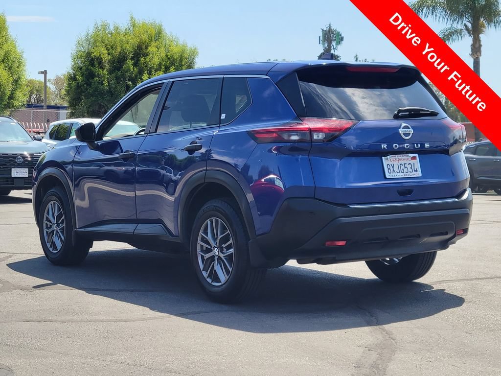 Used 2021 Nissan Rogue S FWD image 3