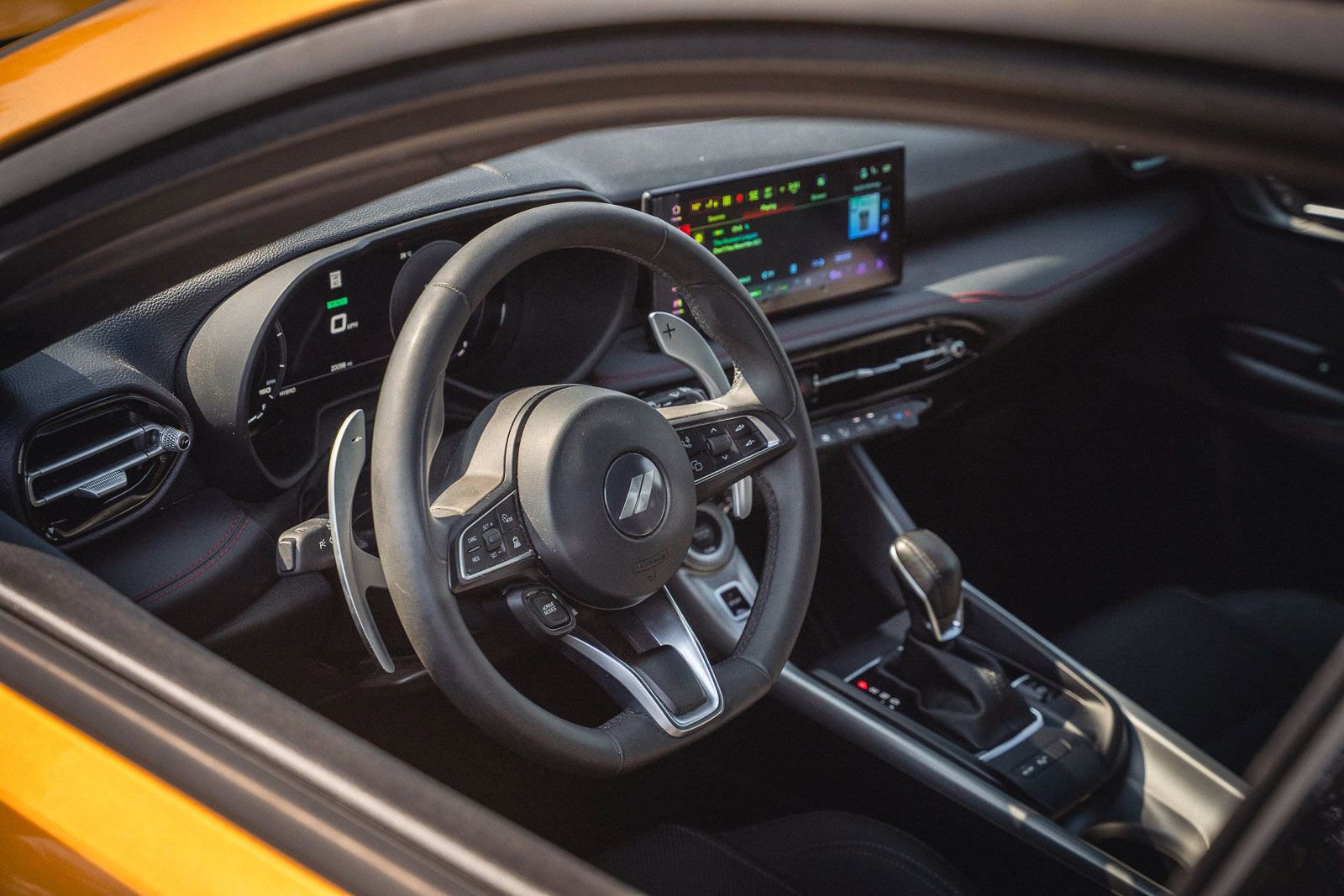 Used 2024 Dodge Hornet R/T image 32