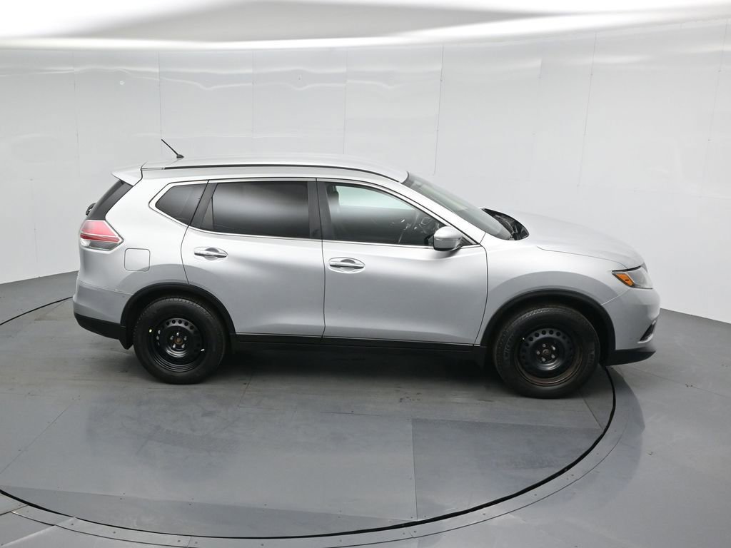 Used 2014 Nissan Rogue S image 37