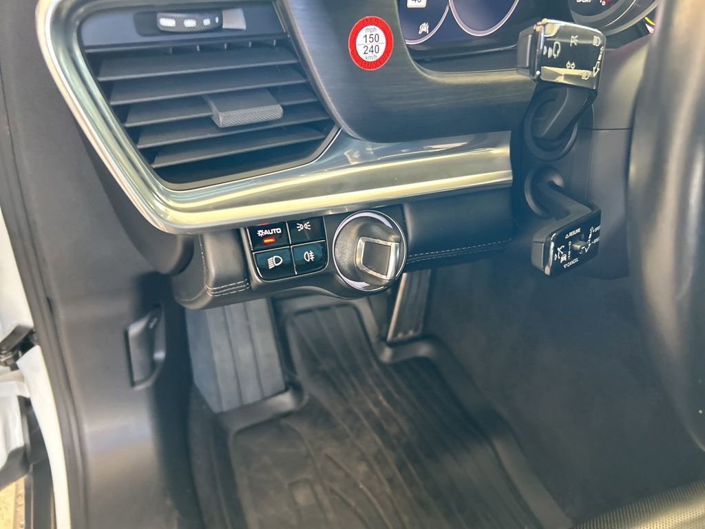 Used 2020 Porsche Panamera GTS image 47