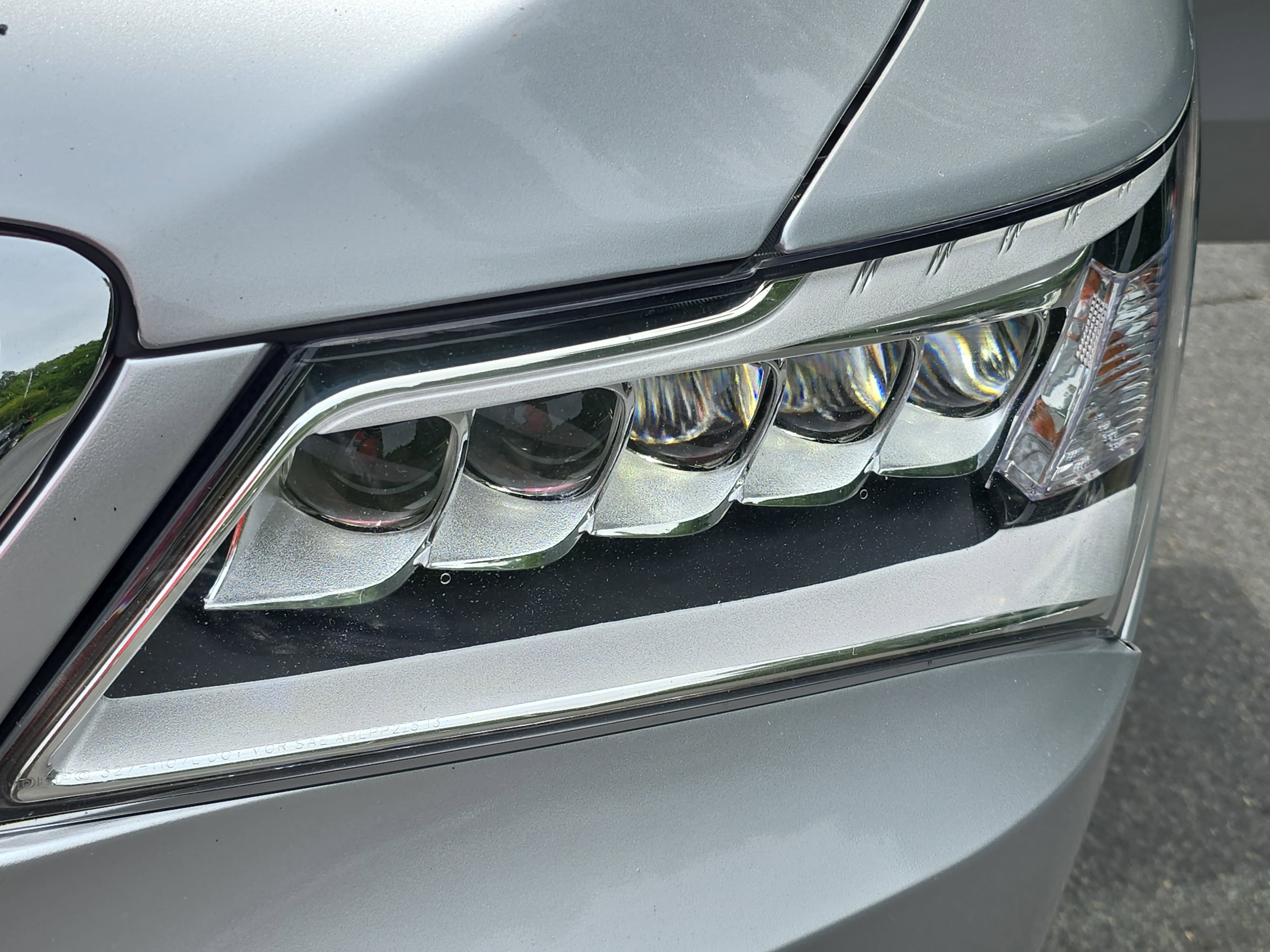 Used 2015 Acura MDX SH-AWD image 32
