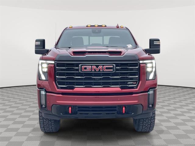 Used 2024 GMC Sierra 2500 AT4 w/ AT4 Preferred Package image 4