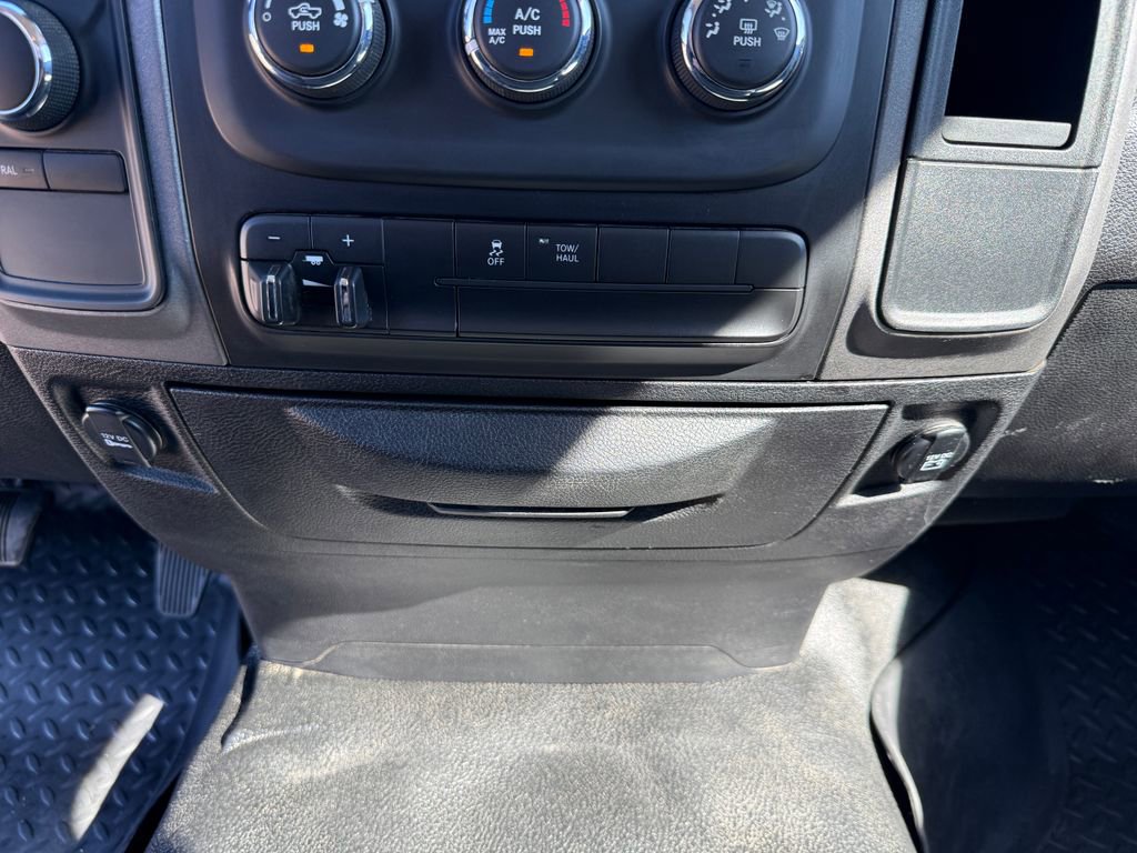 Used 2014 RAM 1500 Tradesman w/ Power & Remote Entry Group image 30
