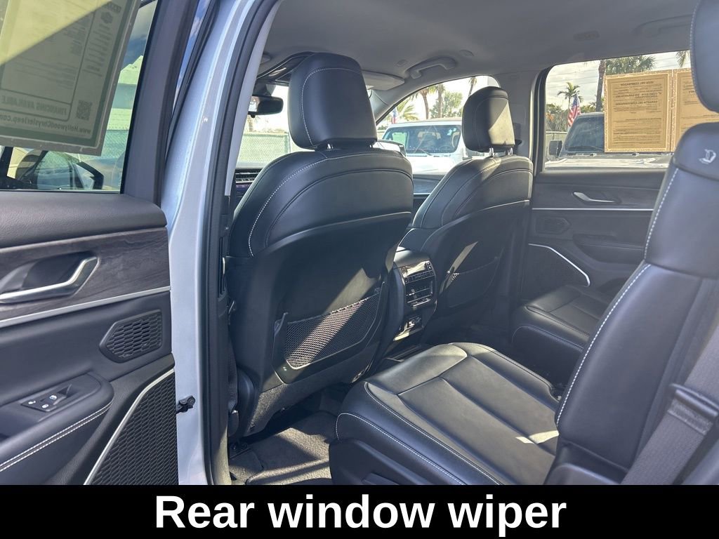 Used 2022 Jeep Grand Cherokee L Limited image 34