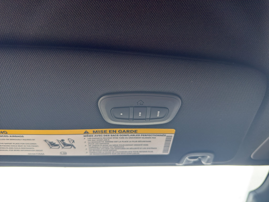 New 2026 Chrysler Pacifica Select FWD image 23