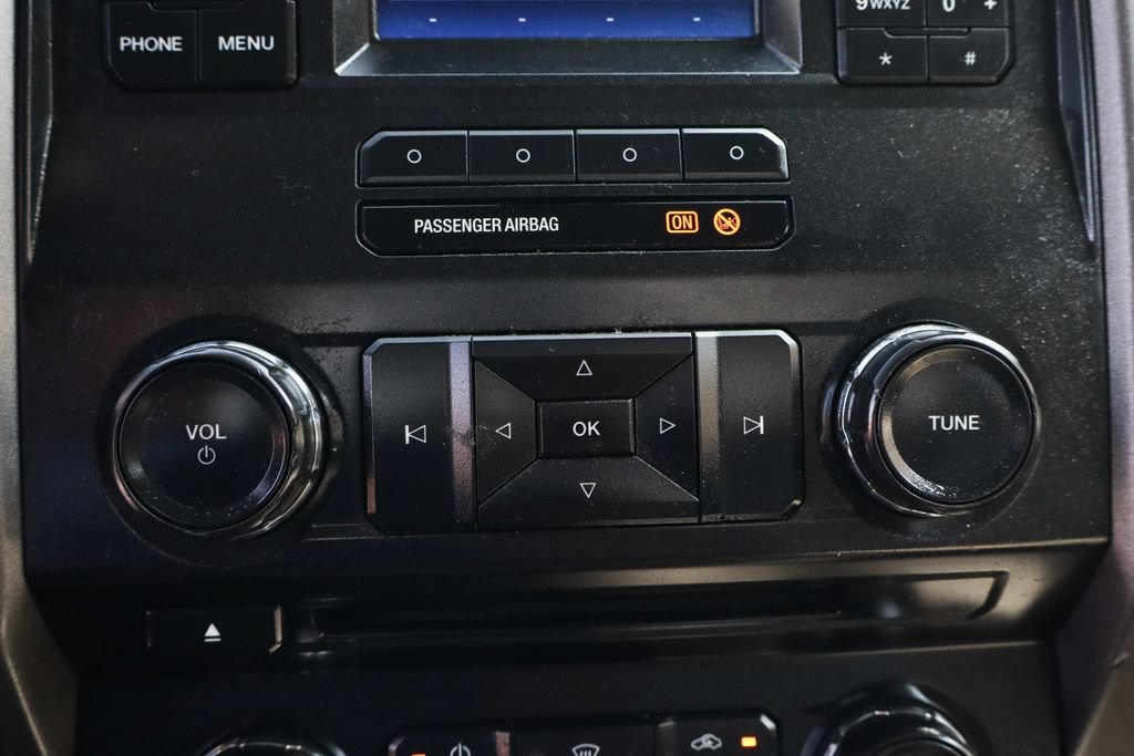 Used 2017 Ford F550 2WD Regular Cab Super Duty image 31