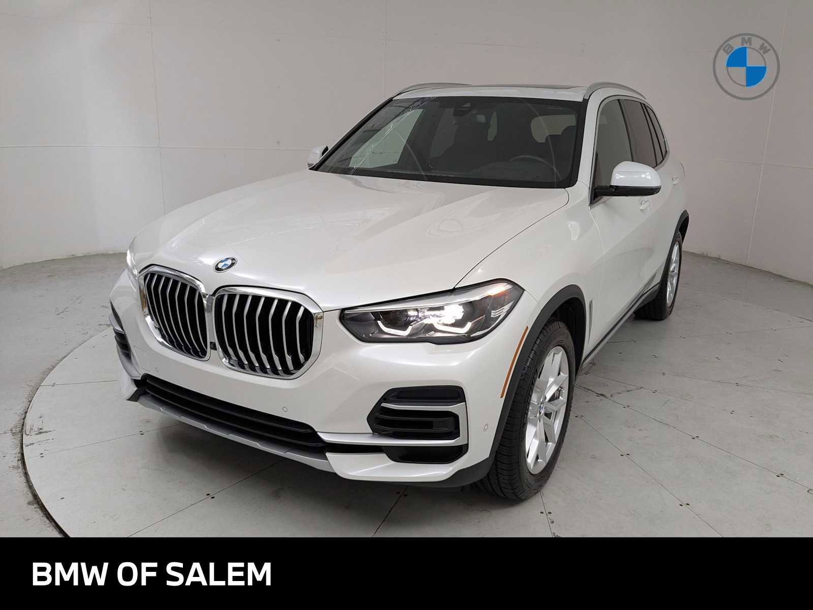 Used 2022 BMW X5 xDrive40i w/ Premium Package