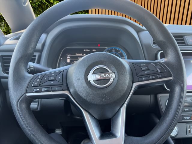 Used 2024 Nissan Leaf S FWD image 8
