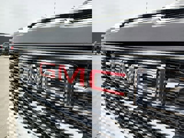 New 2026 GMC Sierra 2500 AT4 w/ AT4 Premium Plus Package image 33