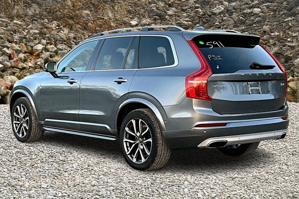Used 2019 Volvo XC90 T6 Momentum w/ Advanced Package image 10