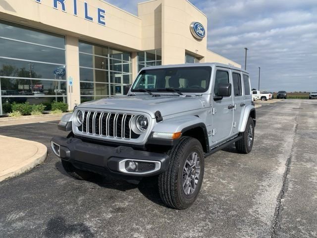 Used 2024 Jeep Wrangler Sahara w/ Technology Group image 3