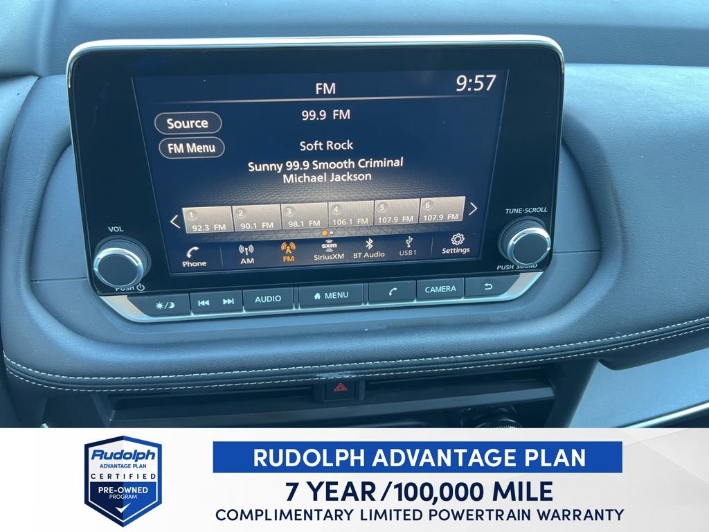 Used 2025 Nissan Rogue SV image 27
