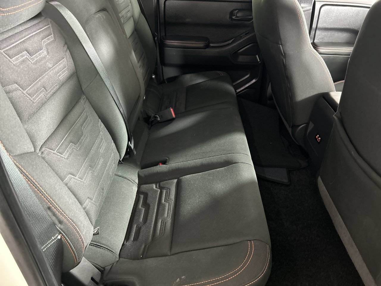 Used 2026 Nissan Frontier PRO-4X AWD/4WD image 25