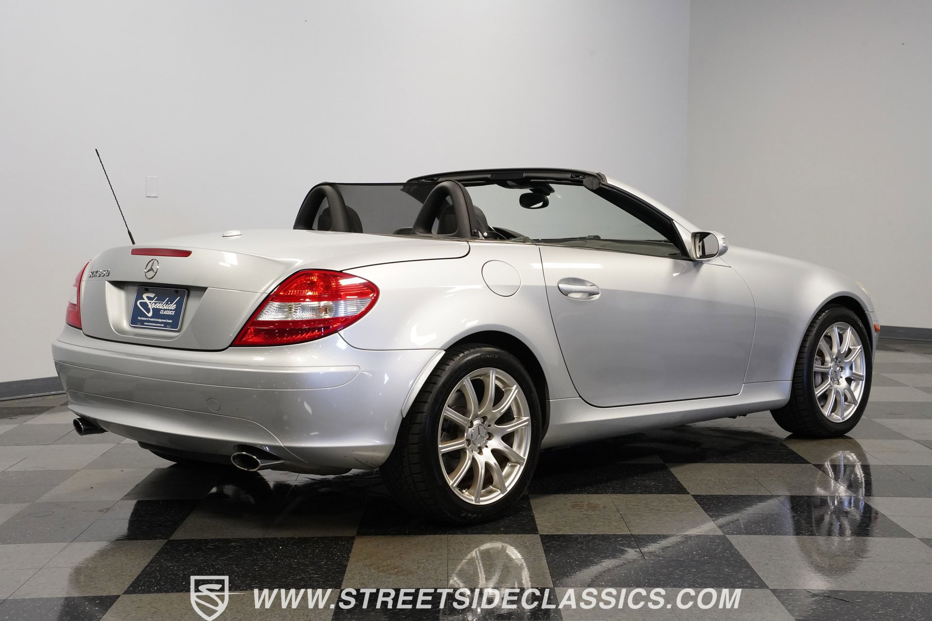 Used 2006 Mercedes-Benz SLK 350 image 12