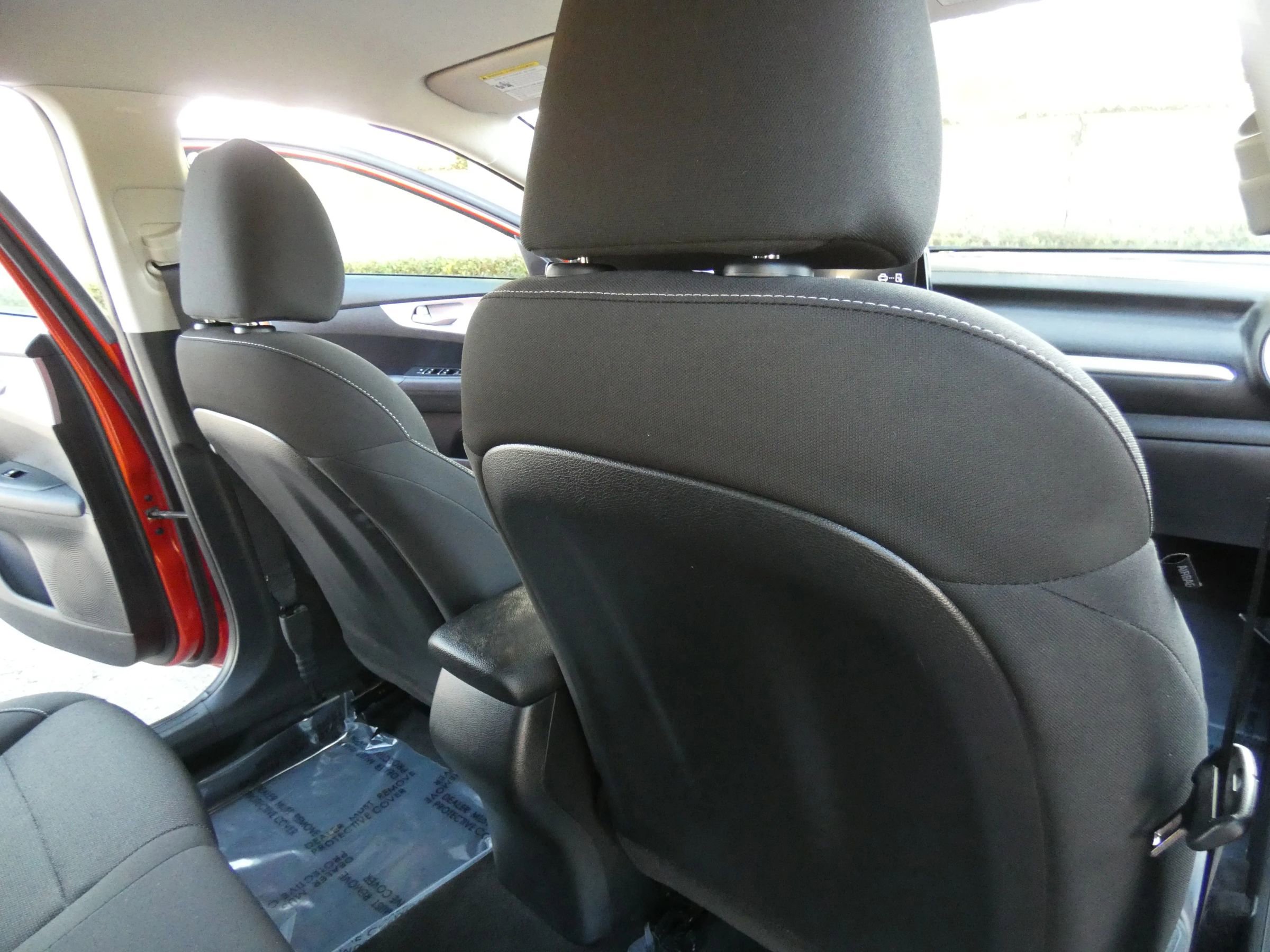 Used 2023 Kia Forte LXS image 40