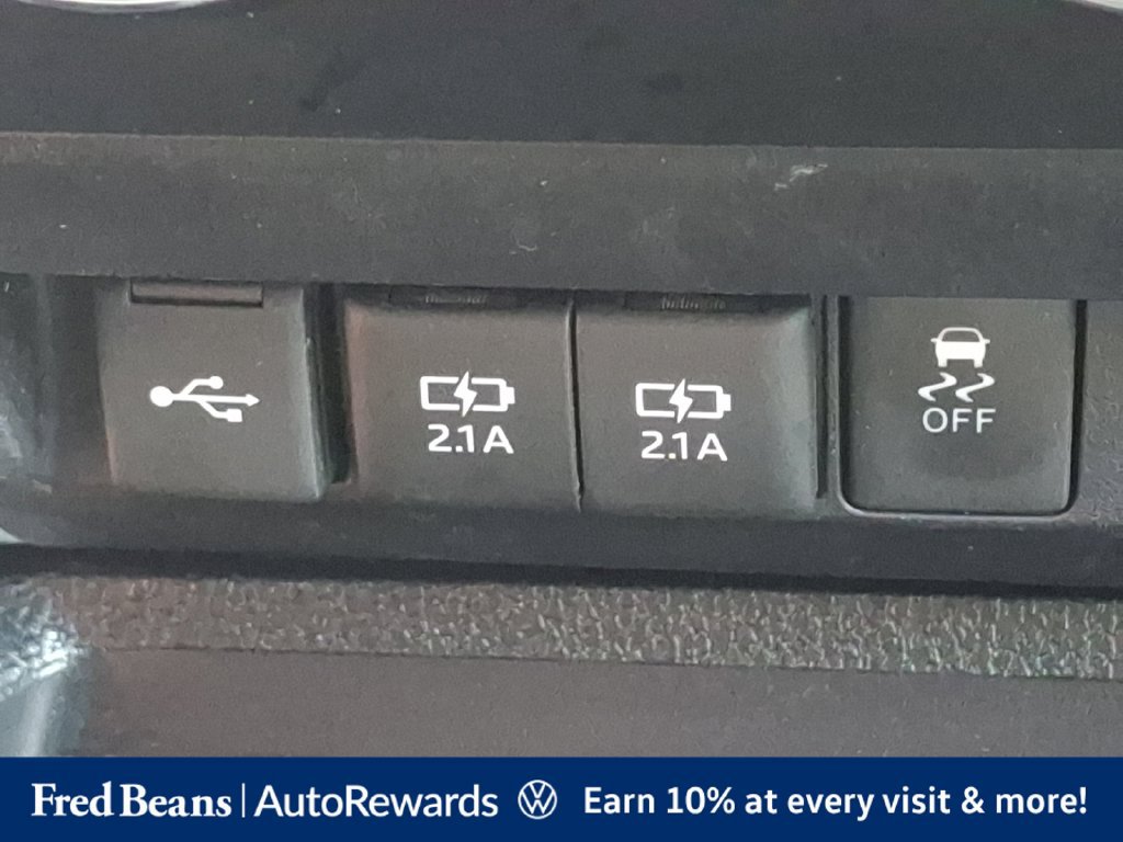 Used 2021 Toyota Tundra SR5 w/ Trail Edition AWD/4WD image 31