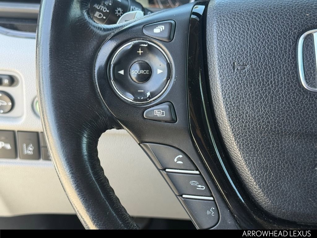 Used 2016 Honda Pilot Touring image 15