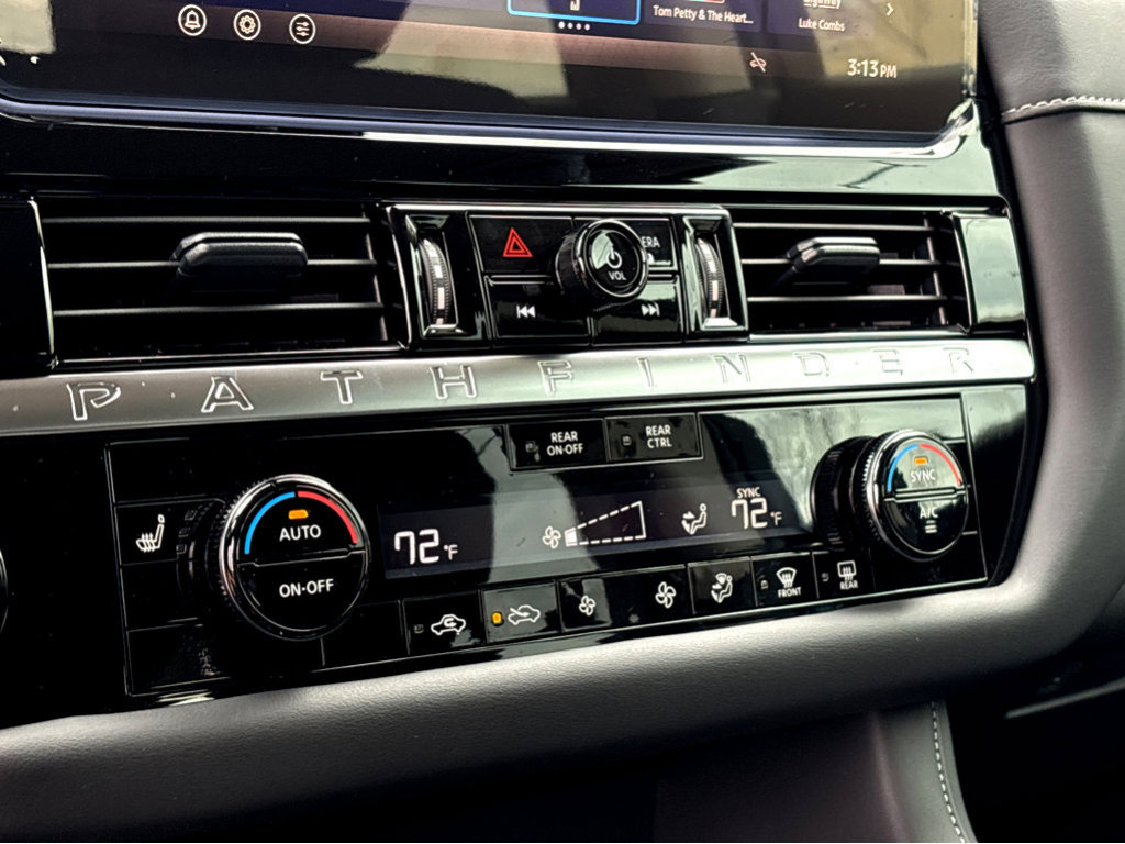 New 2026 Nissan Pathfinder SV AWD/4WD image 7