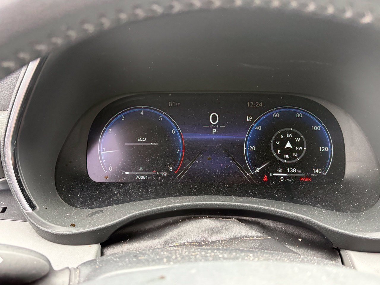 Used 2023 Toyota Highlander Platinum FWD image 11