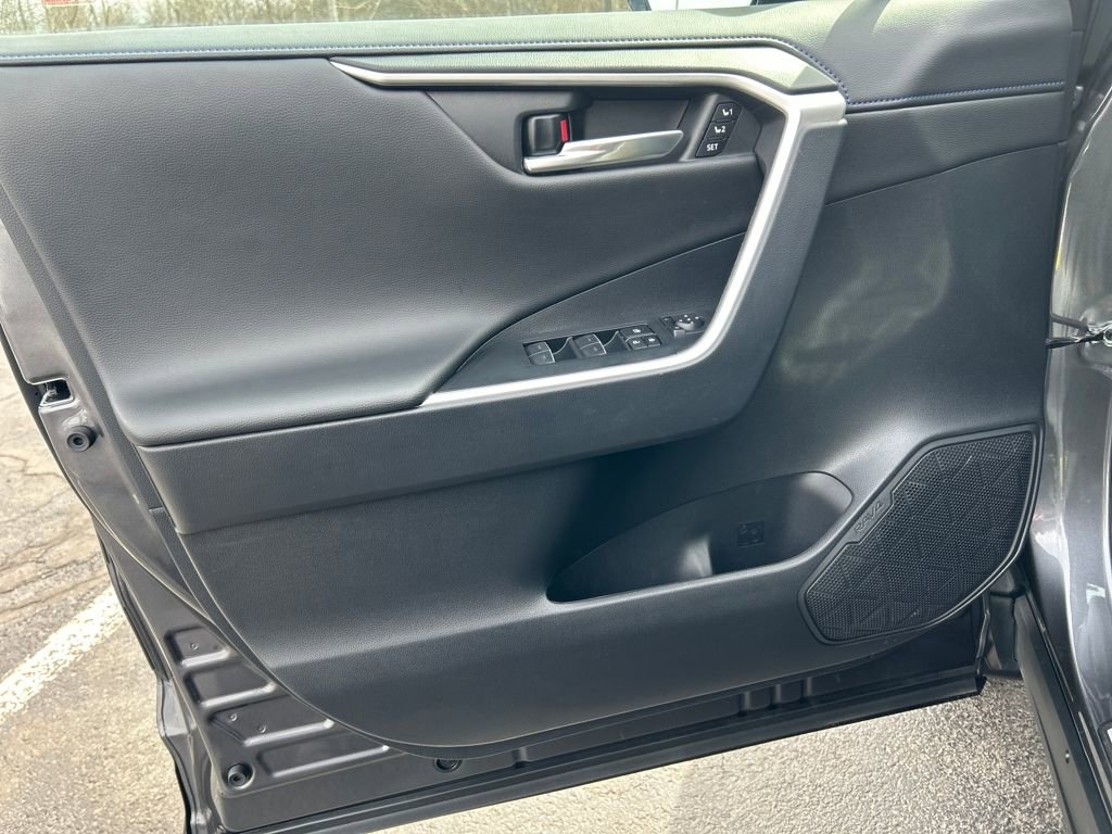 Used 2024 Toyota RAV4 XSE w/ Advanced Technology Package image 19