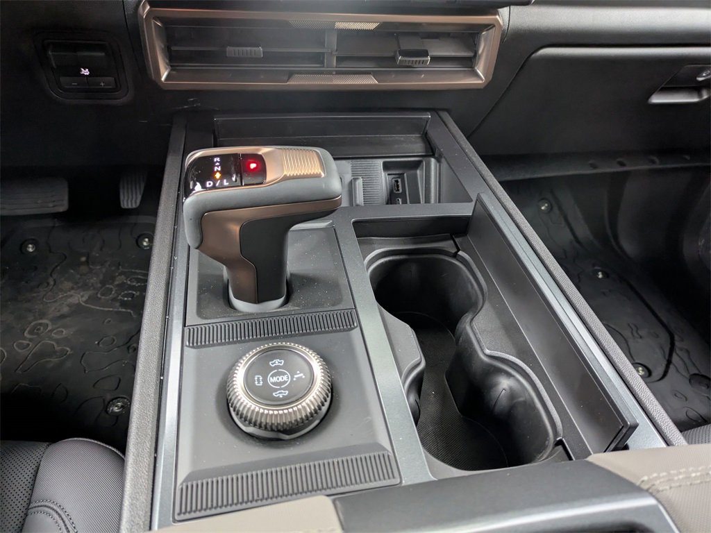 New 2025 GMC Hummer EV 3X w/ Battery Pack, 24 Module Pack image 14